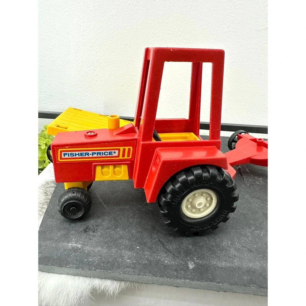 Fisher Price Toys Husky Helpers Farm Tractor & Trailer 331 fp toys preschool